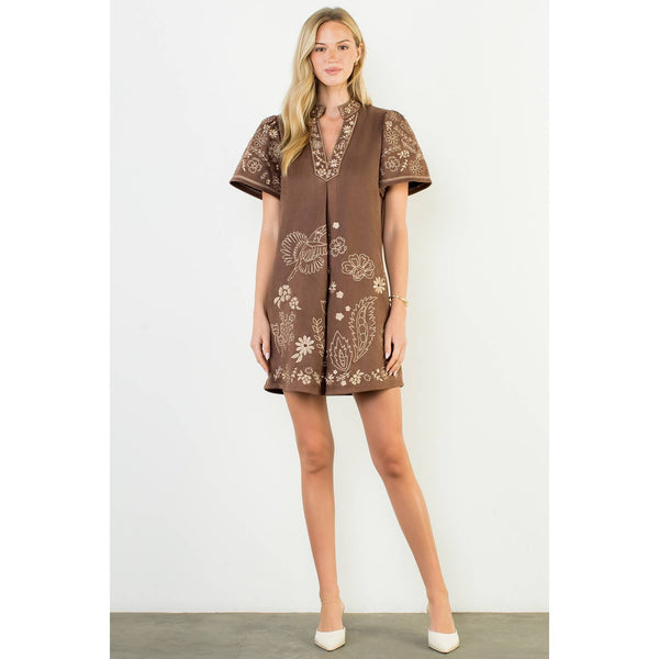 Short Sleeve Embroidered Detail Dress