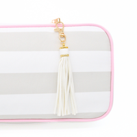 Traveling Tiles Mahjong Rack Bag (Grounded Grey)
