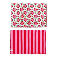 Double-Sided Poinsettia Placemat with Ric Rac Trim (set of 4)