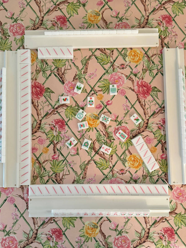 WHOLESALE Scalloped Square Table Topper | Climbing Roses - Blush