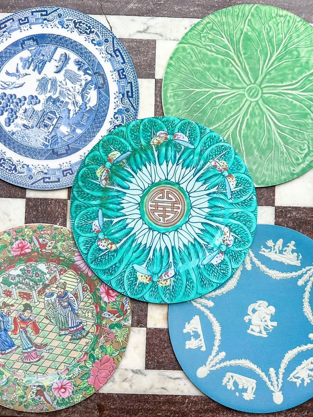 China Plate Grandmillennial Mousepad