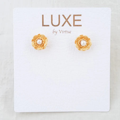 Pearl Flower Stud