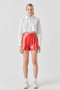 RED HIGH-WAISTED FAUX LEATHER SHORTS