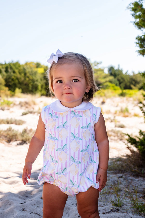 Girls pink lemonade bubble