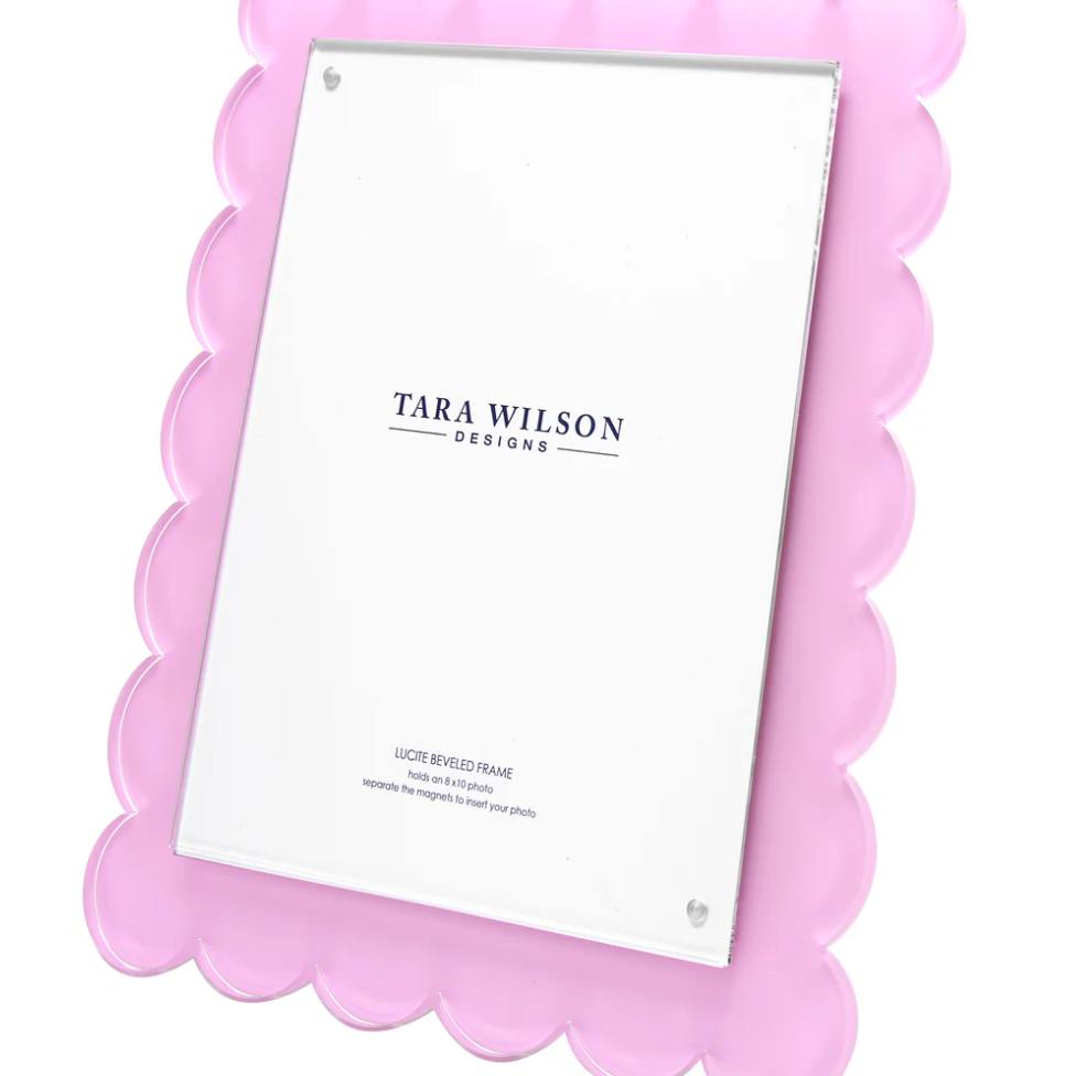 Tara Wilson Acrylic Scallop Frames - 8x10