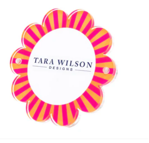 Tara Wilson Acrylic Daisy  Frame- 4x4 or 4x6