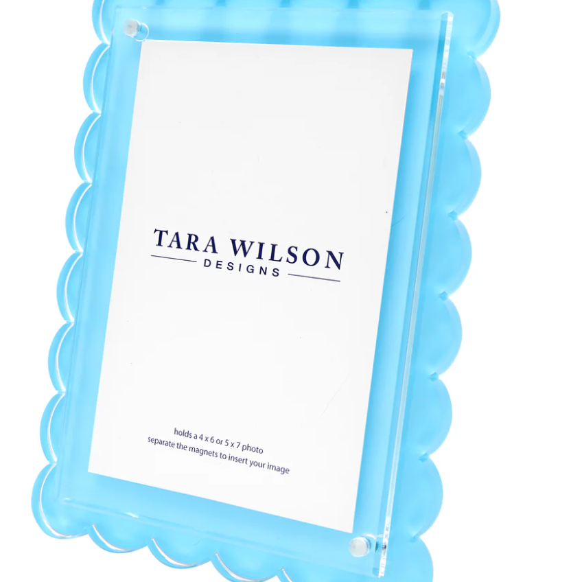 Tara Wilson Acrylic Scallop Frame - 4x6 or 5x7