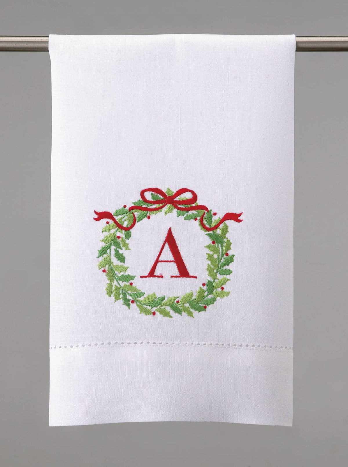 Monogramed Wreath Guest Towel