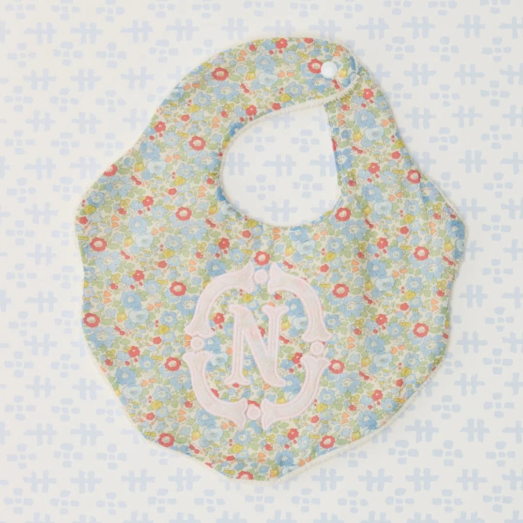 Scallop Bib