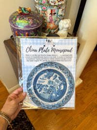 China Plate Grandmillennial Mousepad
