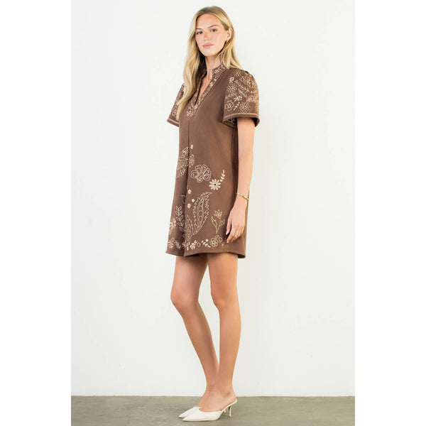 Short Sleeve Embroidered Detail Dress