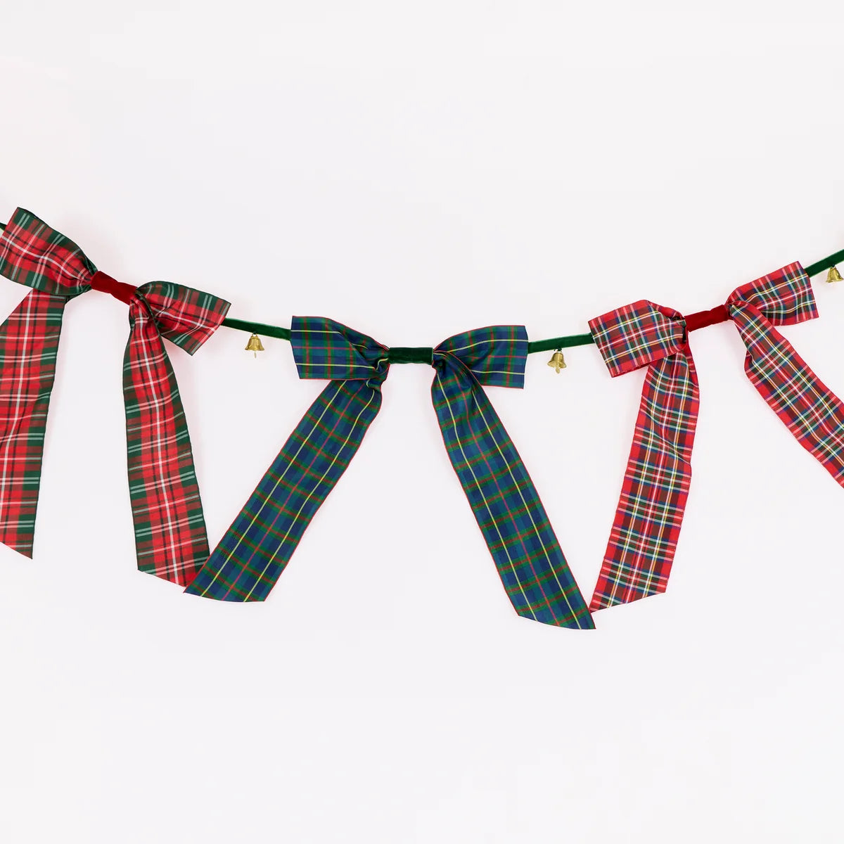 Tartan Bow Bell Garland