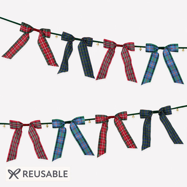 Tartan Bow Bell Garland